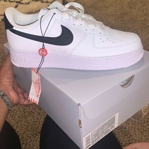 ***SOLD***Nike Air Force 1 ‘07 Black/White Edition